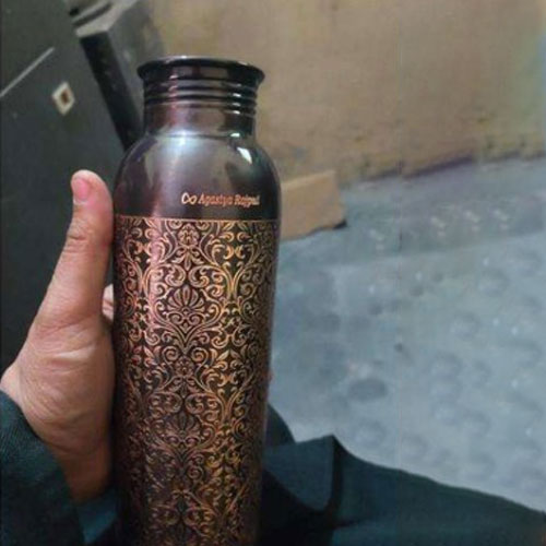 Wholesale Heavy Duty Leak Resistant Pure Copper Bottle with Durable Threaded Cap for Yoga Fitness Travel and Everyday Hydration
